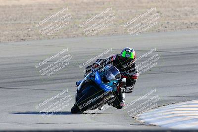 media/Jan-08-2022-SoCal Trackdays (Sat) [[1ec2777125]]/Turn 10 (2pm)/